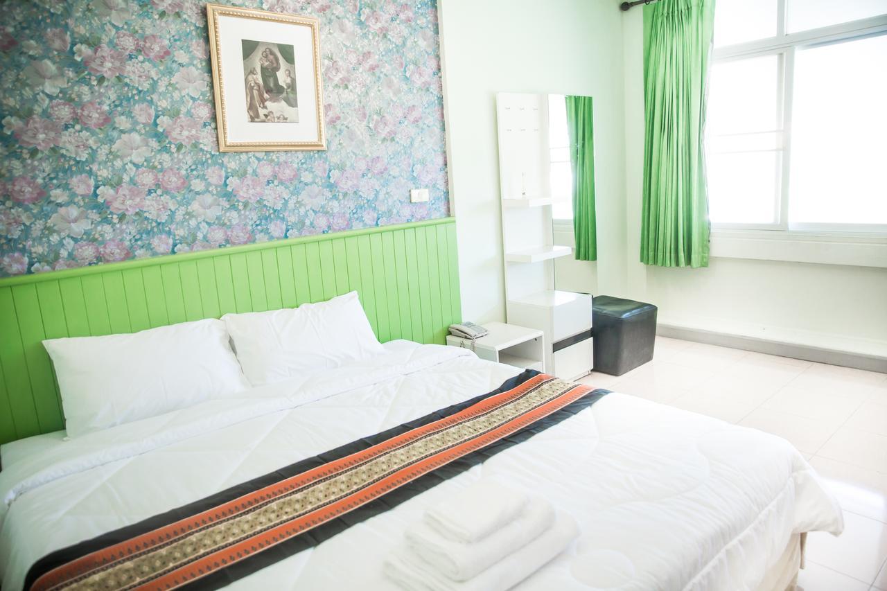 Nine Inn @ Town Phuket Dış mekan fotoğraf